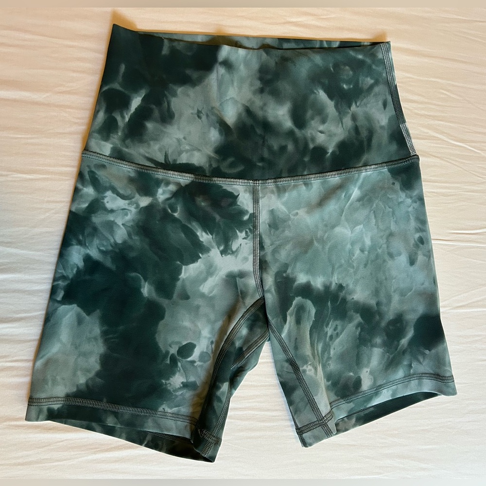 Lululemon Align HR Short 6”